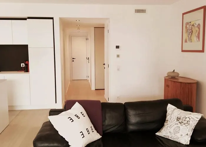 Luxueus&nieuw 2-slaapkamerappartement Met Garage Oostende