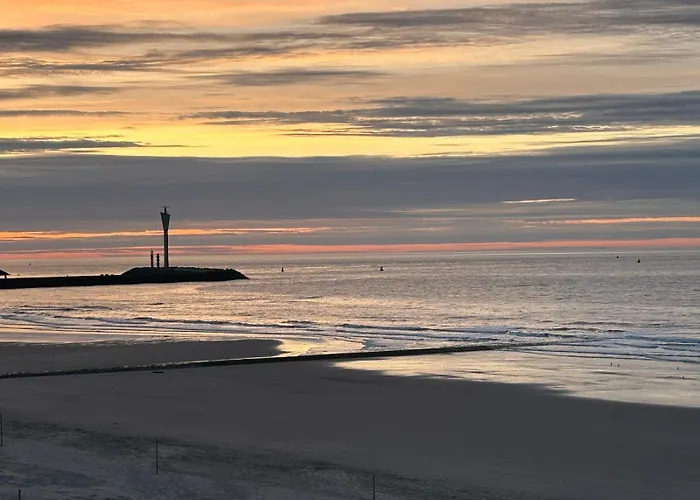 Luxueus&nieuw 2-slaapkamerappartement Met Garage Appartement